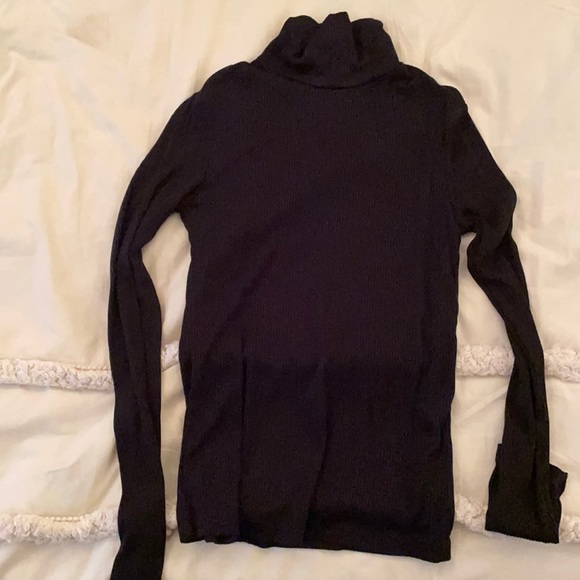 Tops - Black turtleneck